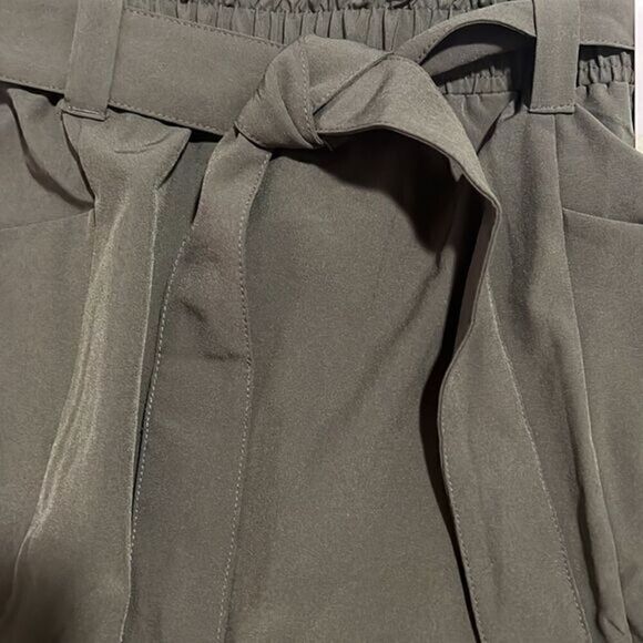 Mondetta‎ High Waisted Stretch Woven Olive Green Womens Size M NWT - Picture 10 of 10